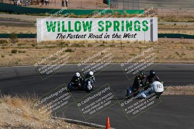 media/Apr-19-2025-AHRMA (Sat) [[3d98ca3309]]/Race/Group 9/Turn 4/